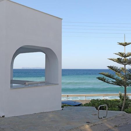 Βlue Comfort Apts-Sitia Apartment Exterior foto