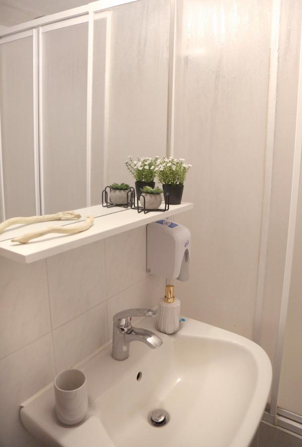 Βlue Comfort Apts-Sitia Apartment Exterior foto